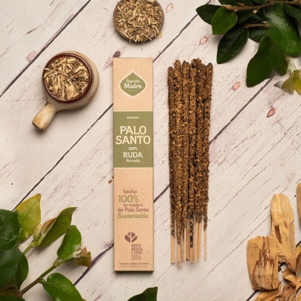 Incienso de Palo Santo con Ruda - Sagrada Madre