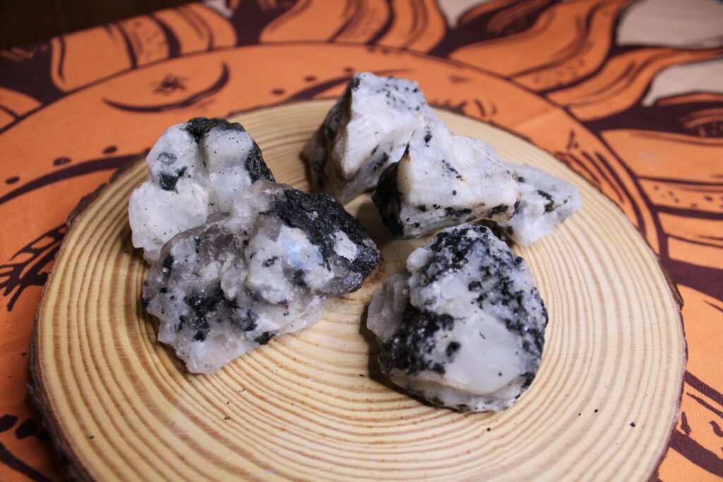 Piedra Luna en Bruto