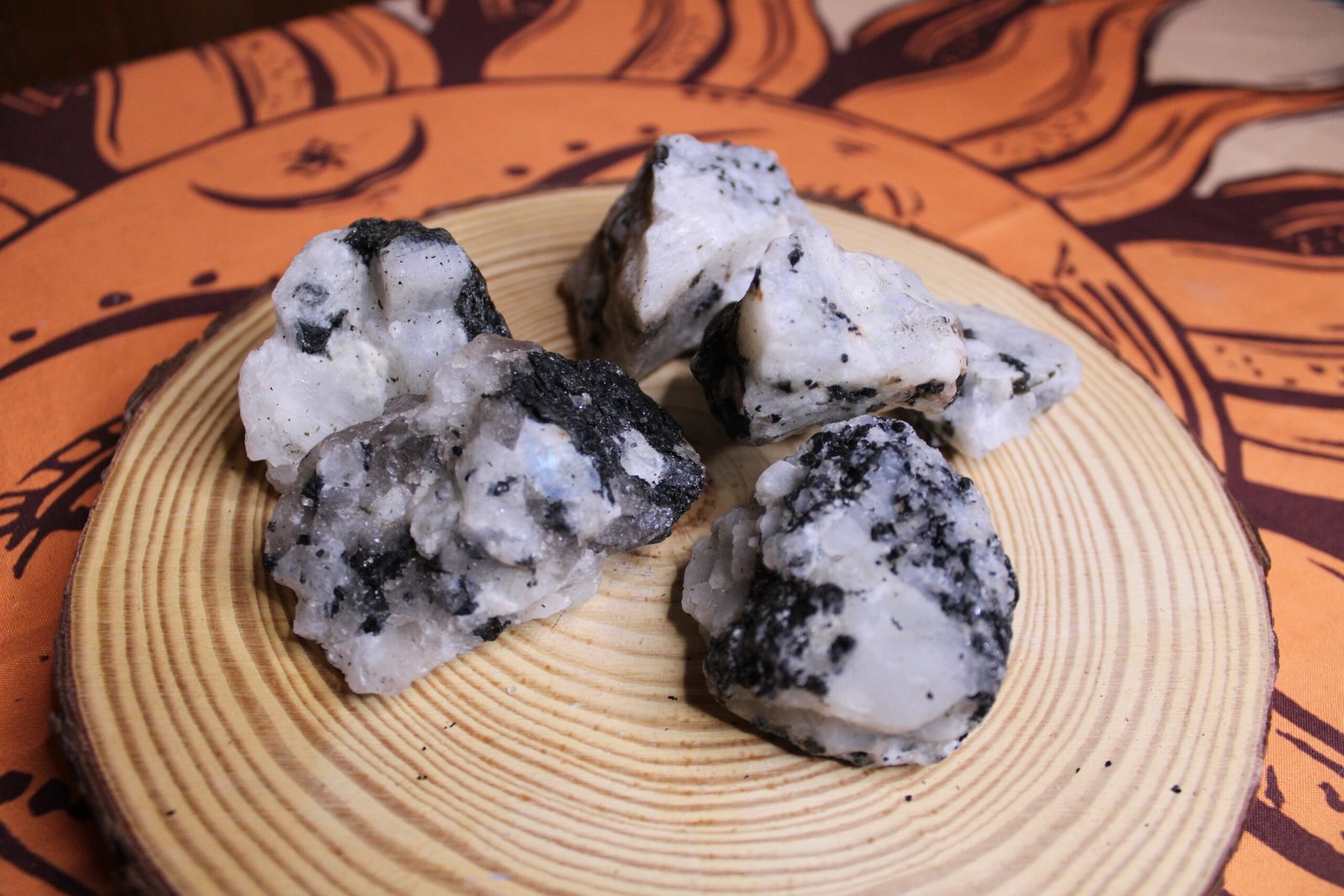 Piedra Luna en Bruto