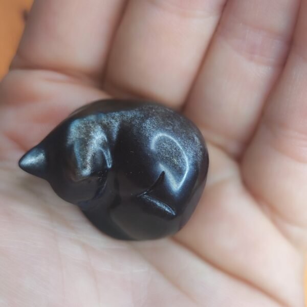 Figura de Gato de Obsidiana Plateada - Imagen 3