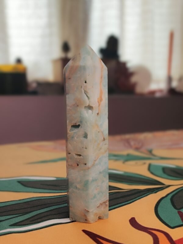 Torre de Aragonito Azul - Calcita Caribe Pequeña - Imagen 3